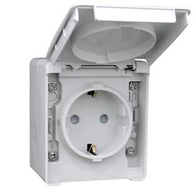 [48132 CCZ] BASE SCHUKO CON PROTECCION ESTANCA 48 GR, EFAPEL